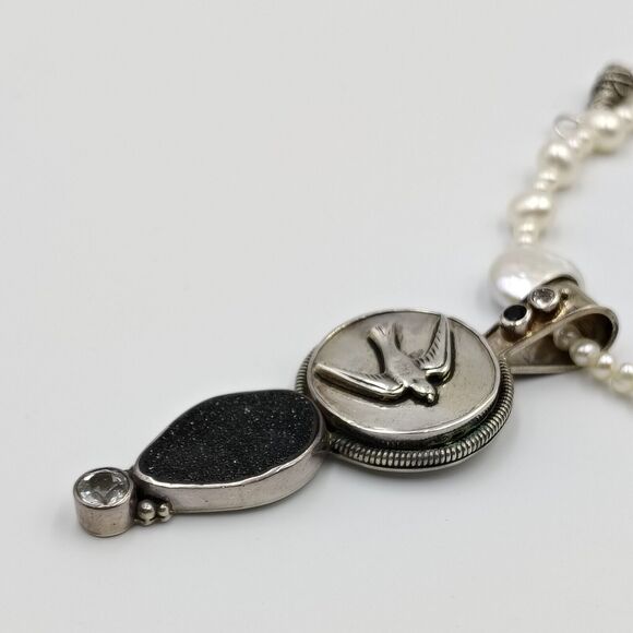 Mars And Valentine Sterling 925 Charcoal Druzy Sapphire Pearl Swallow Necklace - Picture 8 of 16